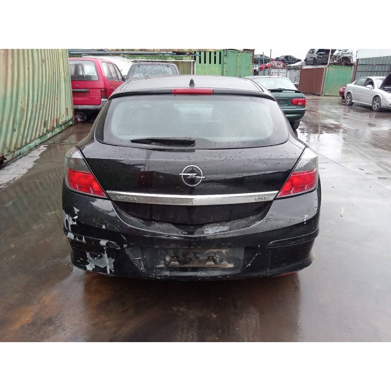 opel astra gtc del año 2005
