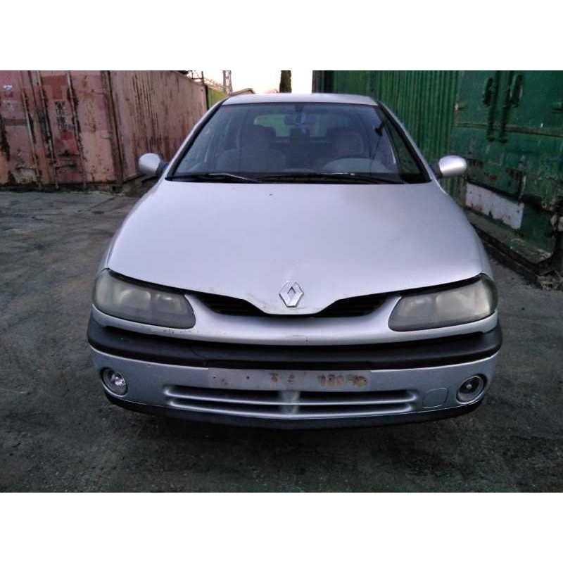 renault laguna (b56) del año 2000