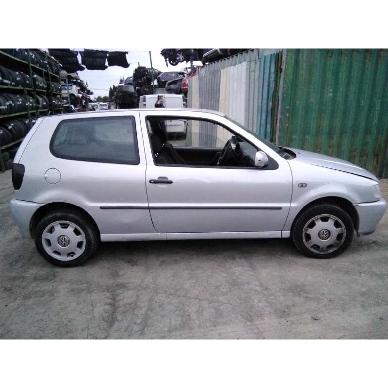 volkswagen polo berlina (6n1) del año 1998