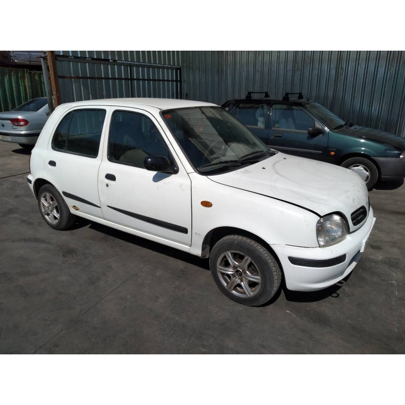 nissan micra (k11) del año 2000