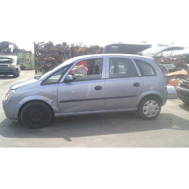 opel meriva del año 2004