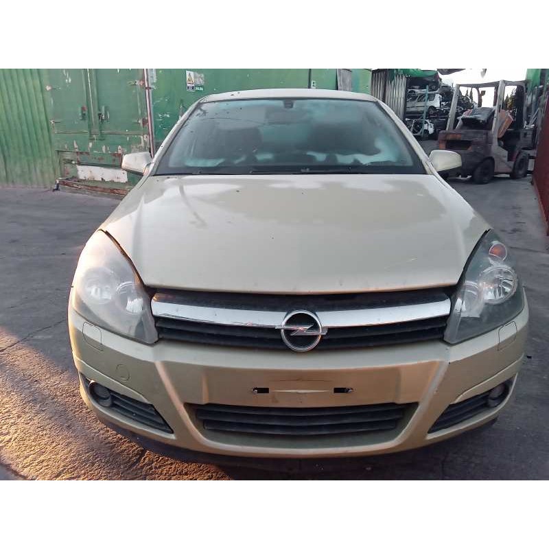 opel astra h berlina del año 2004