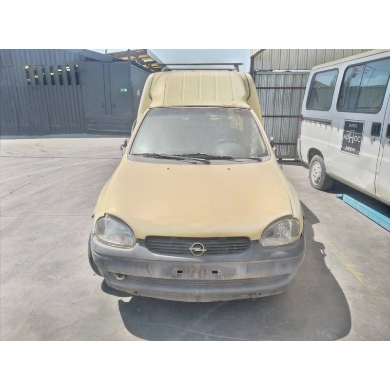 opel combo (corsa b) del año 2000