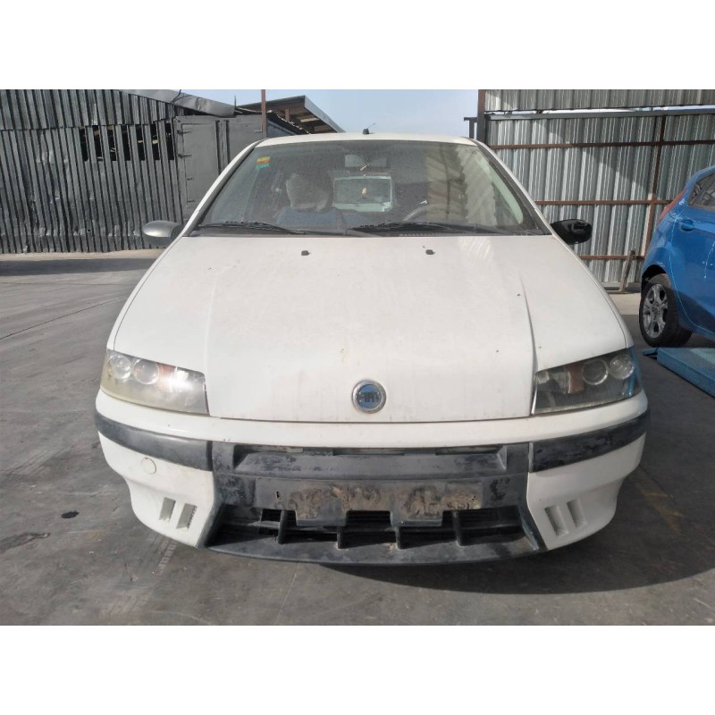 fiat punto berlina (188) del año 2001