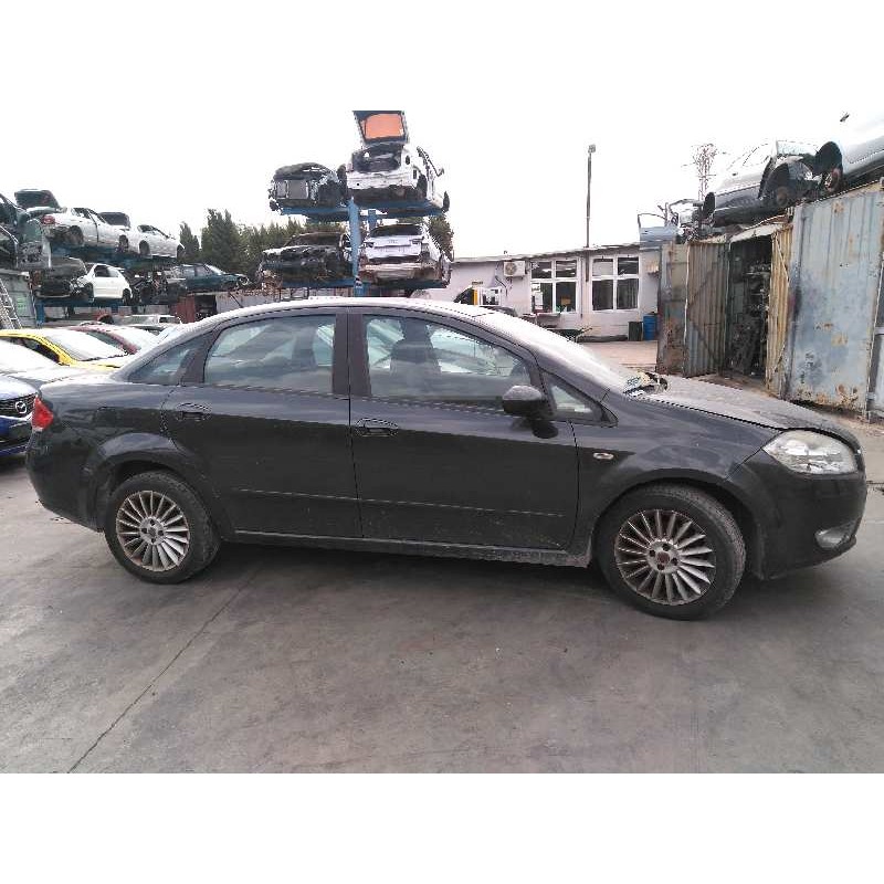 fiat linea (110) del año 2009
