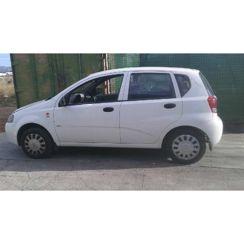 daewoo kalos del año 2004