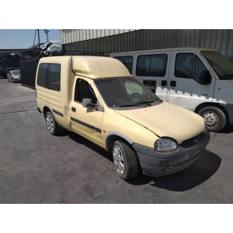 opel combo (corsa b) del año 2000