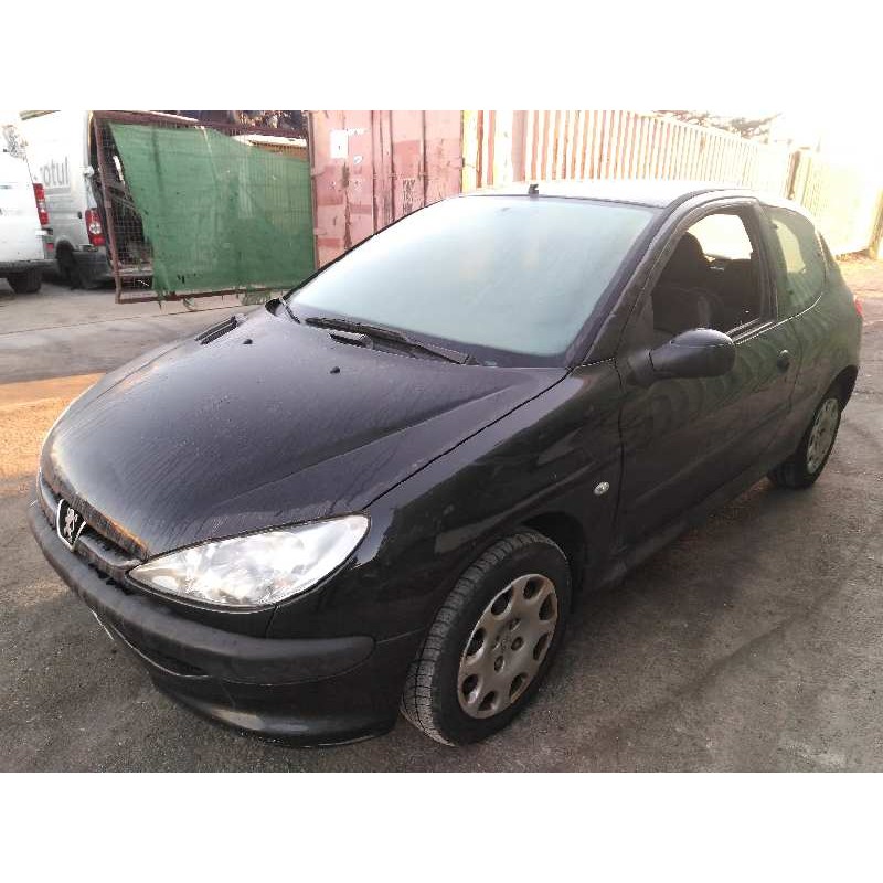 peugeot 206 berlina del año 2005