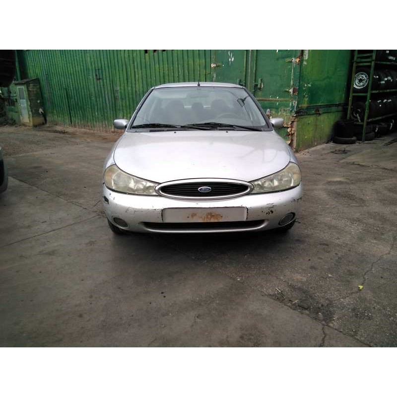 ford mondeo berlina (gd) del año 1999