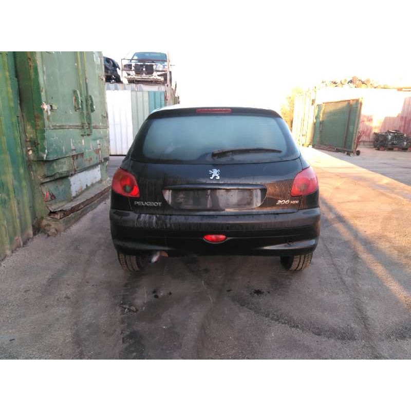 peugeot 206 berlina del año 2005