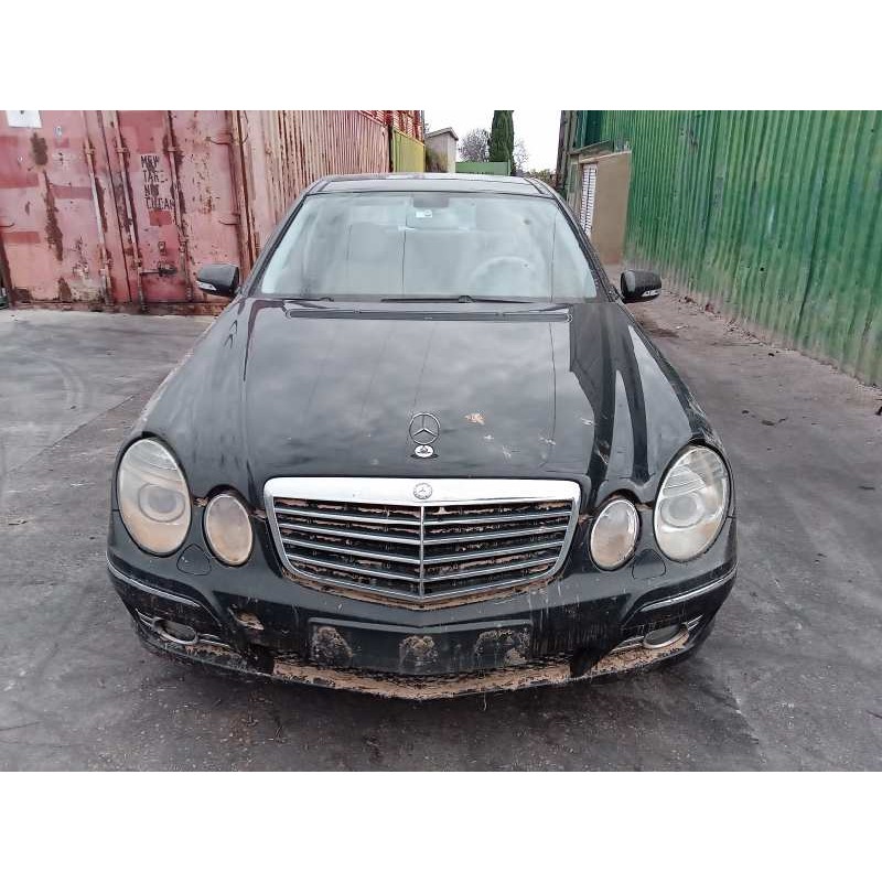 mercedes-benz clase e (w211) berlina del año 2007