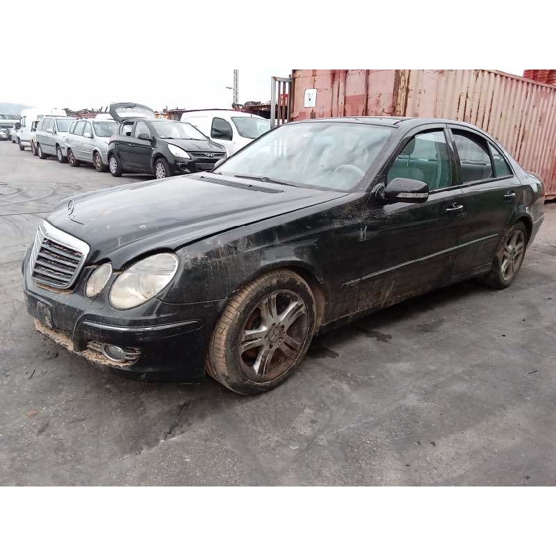 mercedes-benz clase e (w211) berlina del año 2007