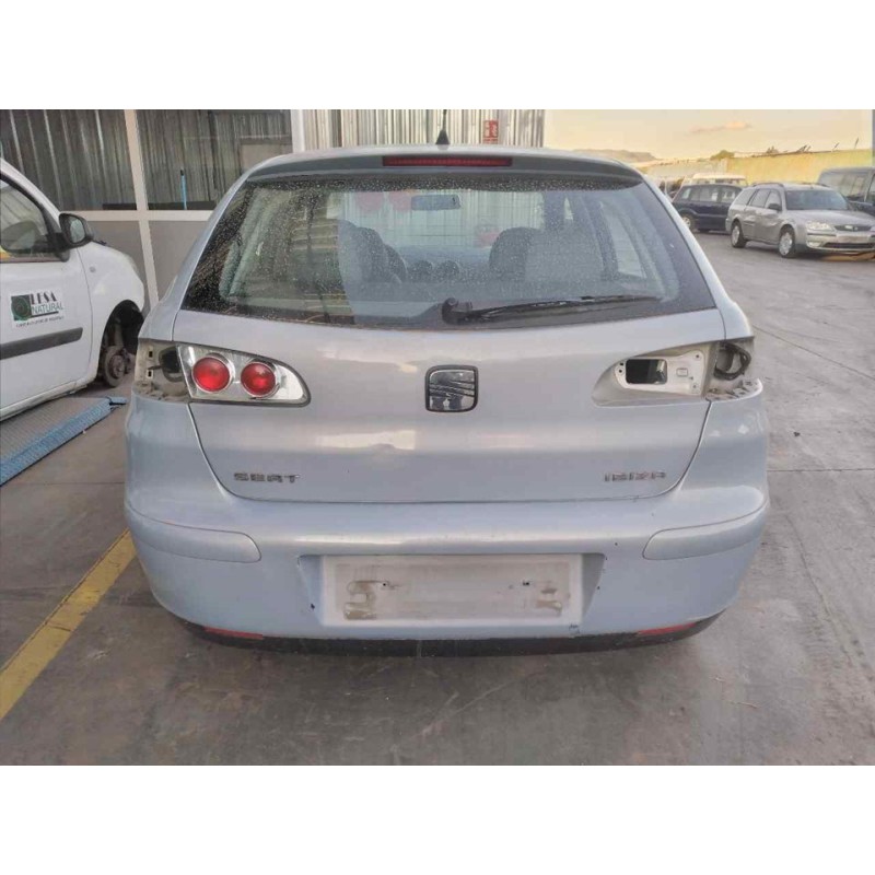seat ibiza (6l1) del año 2002