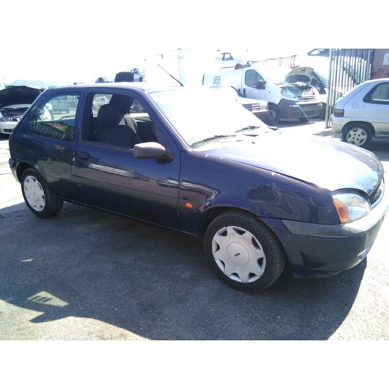 ford fiesta berlina (dx) del año 2002