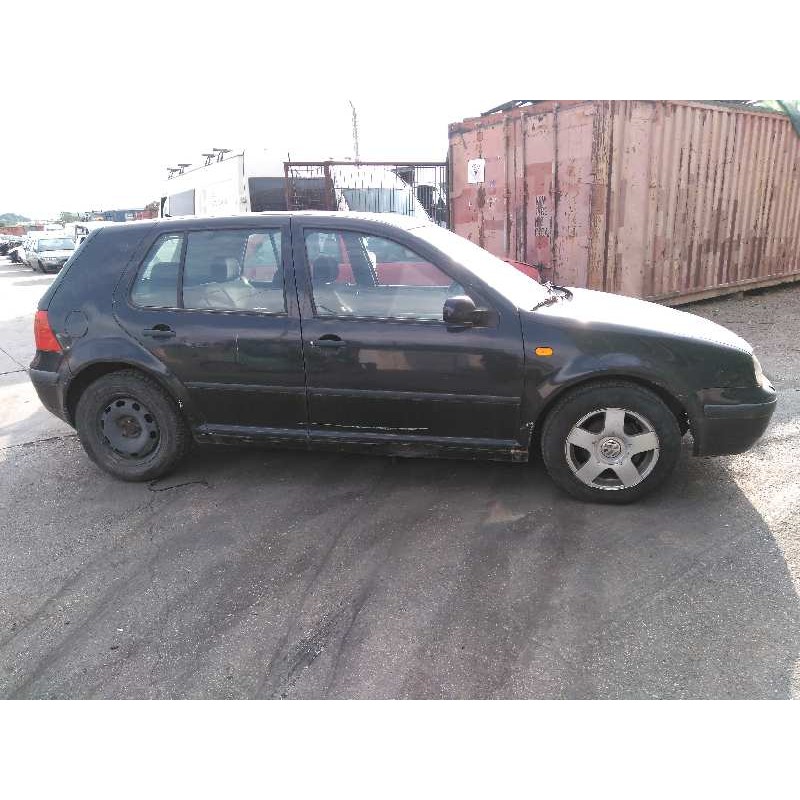 volkswagen golf iv berlina (1j1) del año 2004