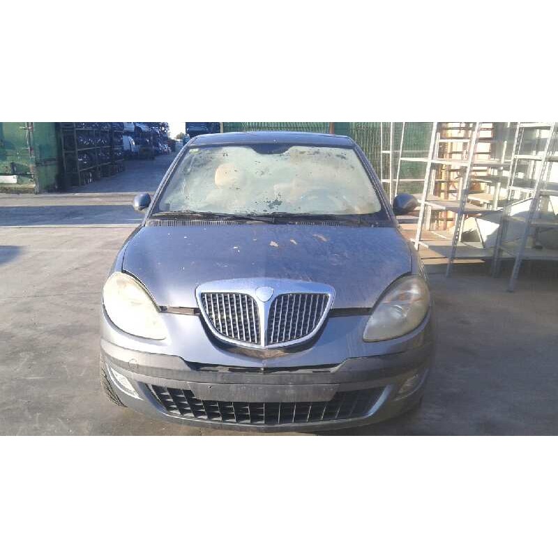 lancia ypsilon (101) del año 2004