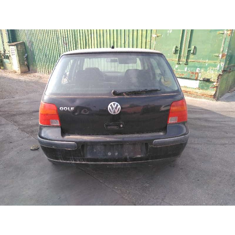 volkswagen golf iv berlina (1j1) del año 2004