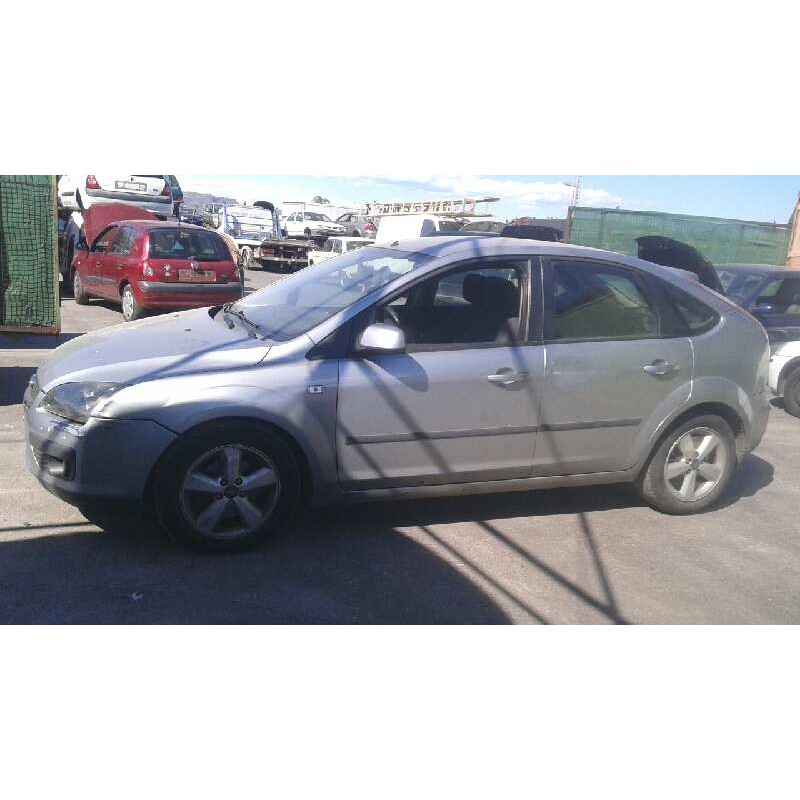 ford focus berlina (cap) del año 2005