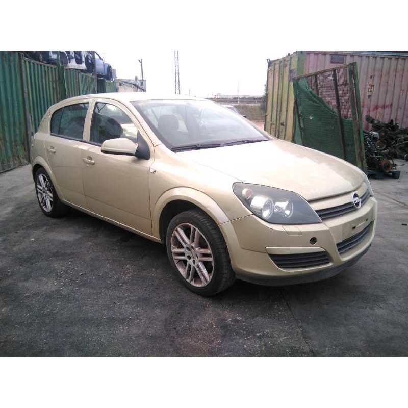 opel astra h berlina del año 2004