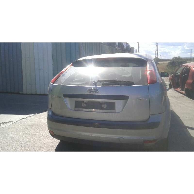 ford focus berlina (cap) del año 2005