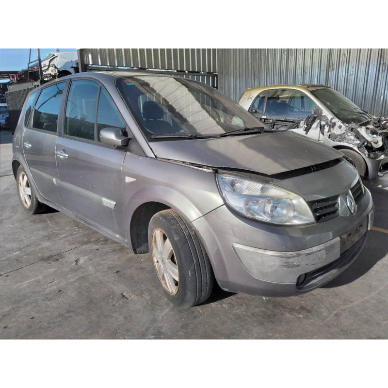 renault scenic ii del año 2004