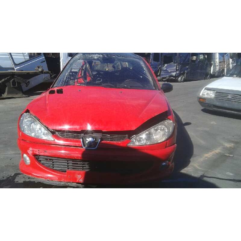 peugeot 206 berlina del año 2002