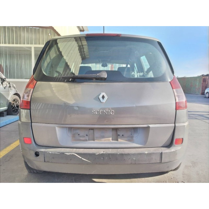 renault scenic ii del año 2004