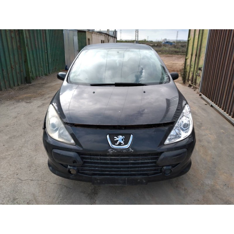 peugeot 307 berlina (s2) del año 2005
