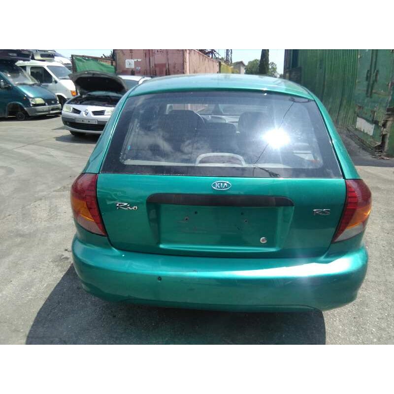 kia rio del año 2002