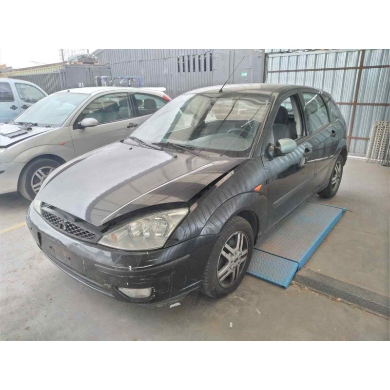 ford focus berlina (cak) del año 2004