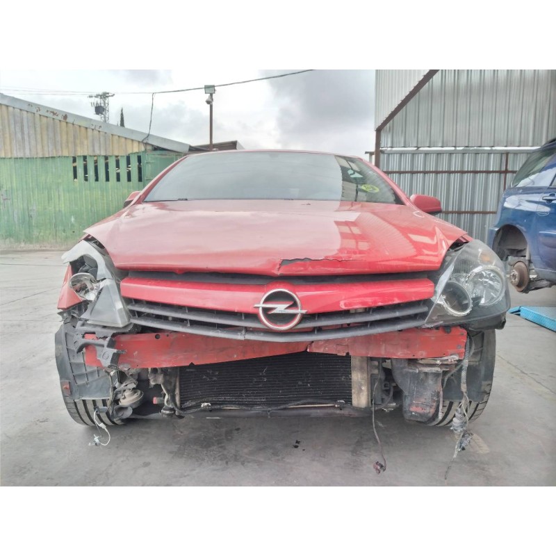 opel astra gtc del año 2005