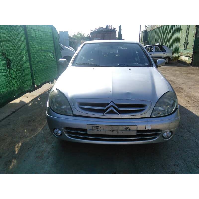 citroën xsara berlina del año 2004