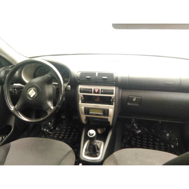seat toledo (1m2) del año 2003