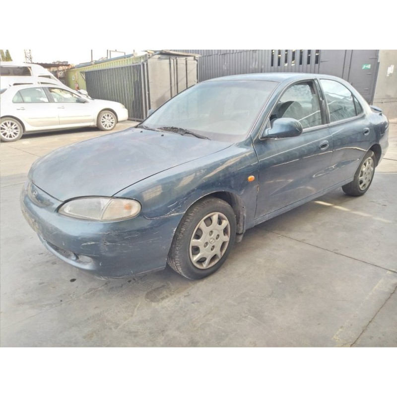hyundai lantra berlina (rd) del año 1995