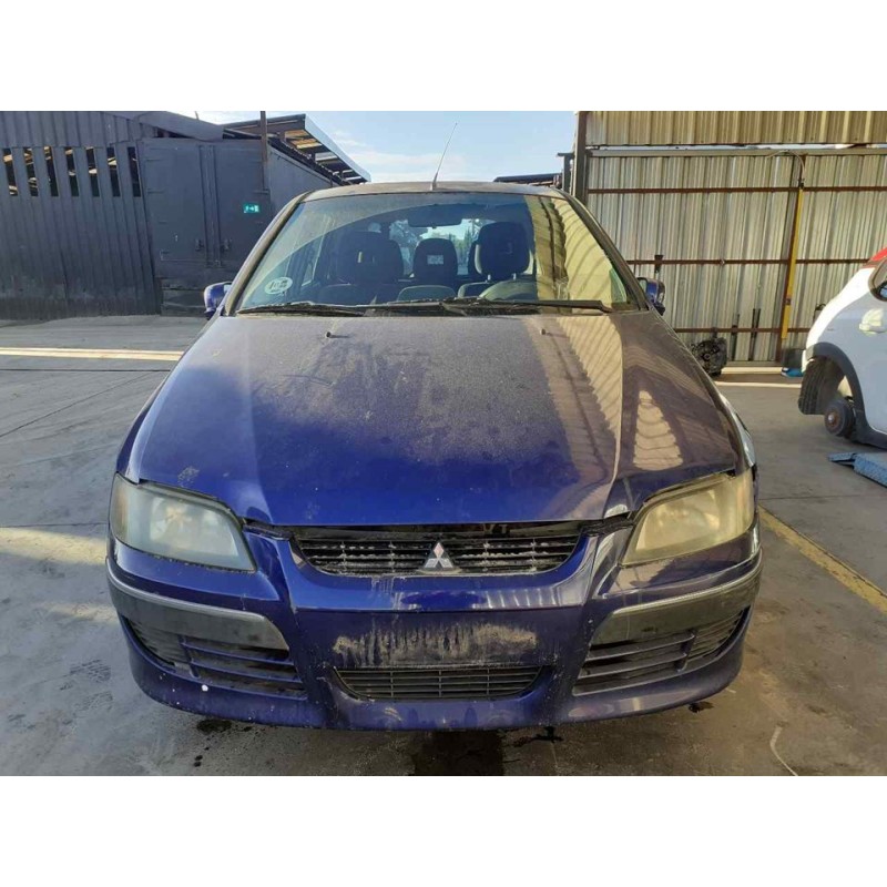 mitsubishi space star (dg0) del año 2003