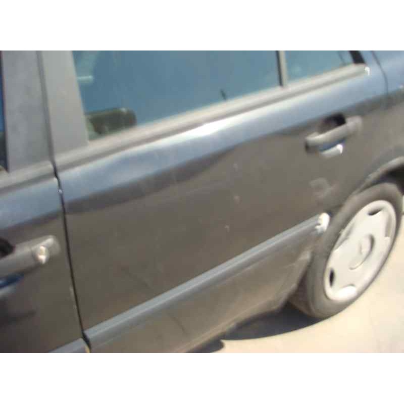mercedes-benz clase c (w202) berlina del año 1993