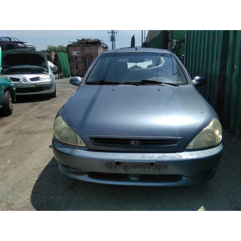 kia rio del año 2002