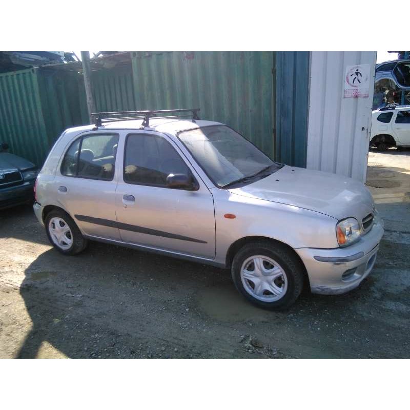 nissan micra (k11) del año 2001