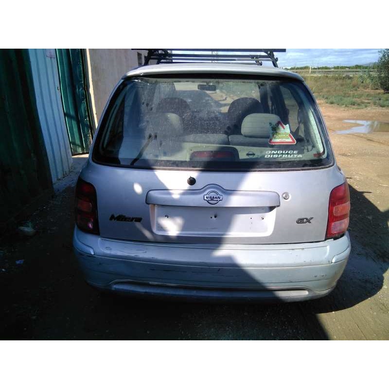 nissan micra (k11) del año 2001