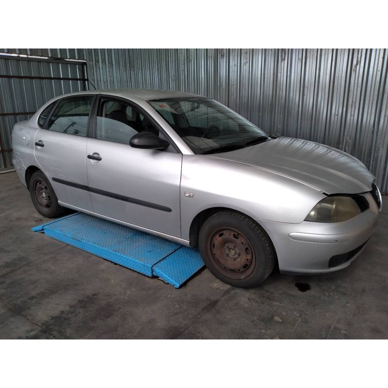 seat cordoba berlina (6l2) del año 2003
