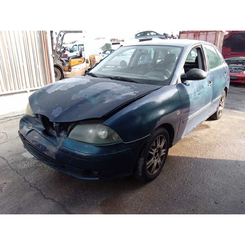 seat ibiza (6l1) del año 2003