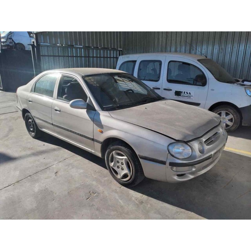 kia shuma del año 2000