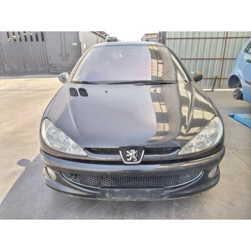 peugeot 206 berlina del año 2003