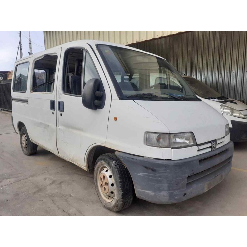 peugeot boxer caja cerr. acristalado (rs3200)(230)(´02) del año 2001