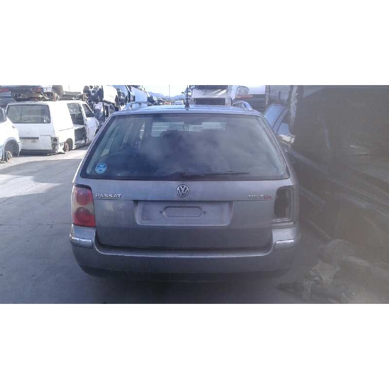 volkswagen passat variant (3b6) del año 2004