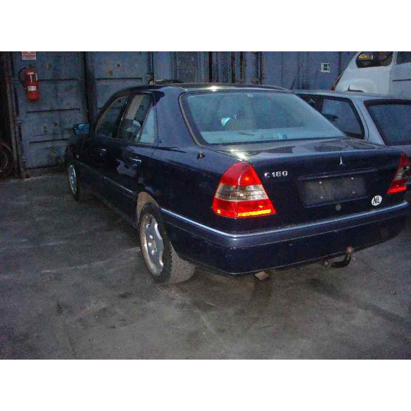 mercedes-benz clase c (w202) berlina del año 1993