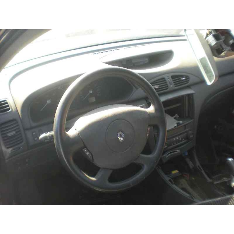 renault laguna ii grandtour (kg0) del año 2004