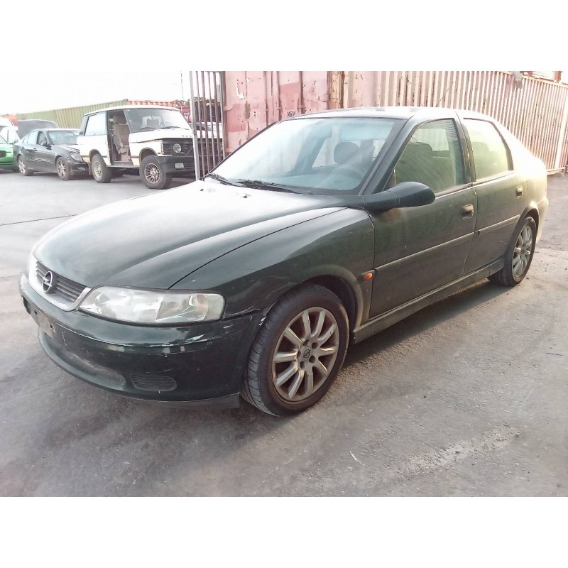 opel vectra b berlina del año 1999