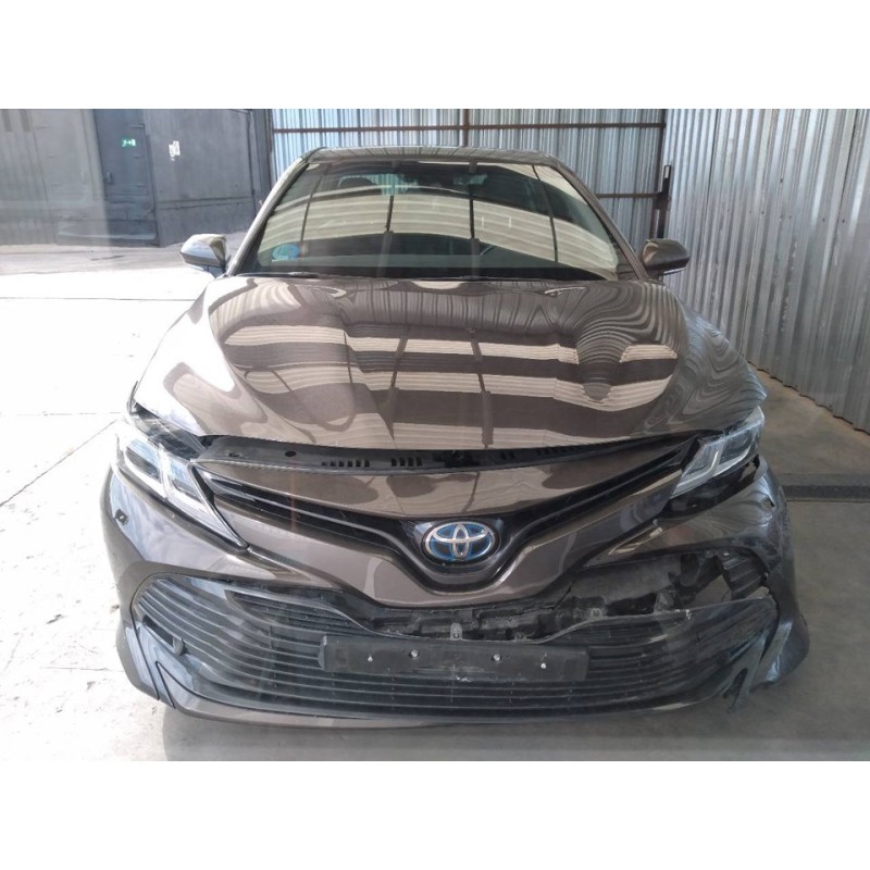 toyota camry (xv70) del año 2020