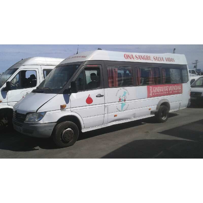 mercedes-benz sprinter 02.00  caja cerrada, techo elevado del año 2001
